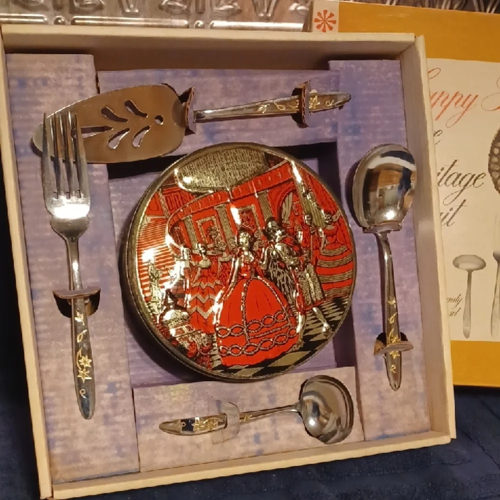 Vintage Dining Set From Life Time Cutlery